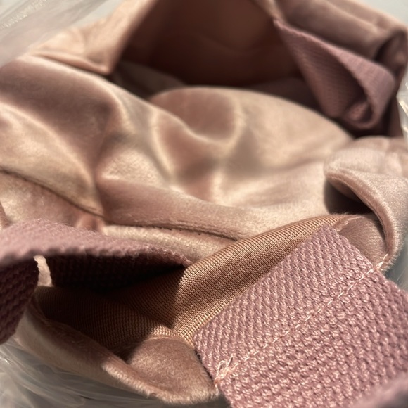 🧘NWT Meditation Traditional Tibetan Zafu Buckwheat Soft Velvet Pillow - Picture 4 of 10